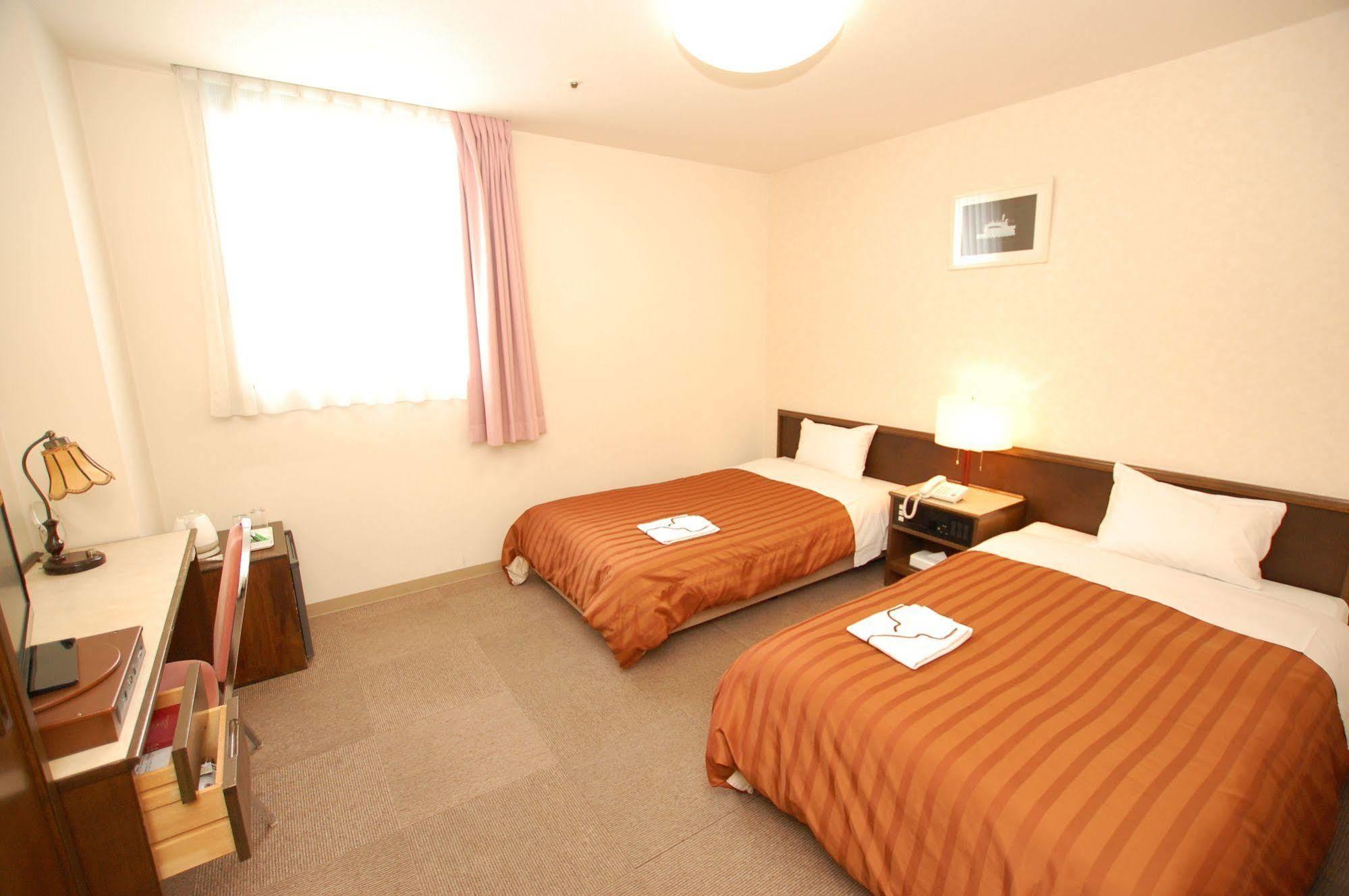 Hotel Rapport Senjukaku Sagamihara