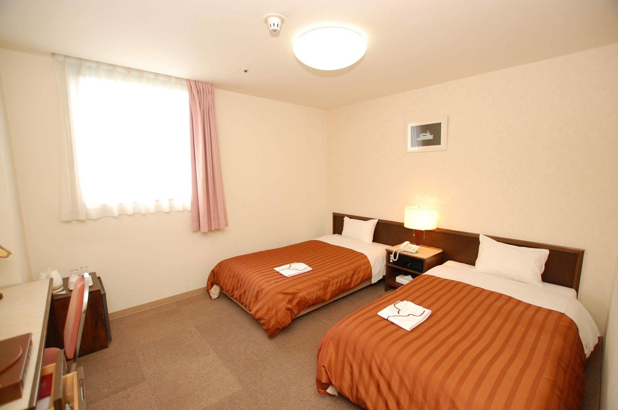 Rapport Senjukaku Hotel Sagamihara